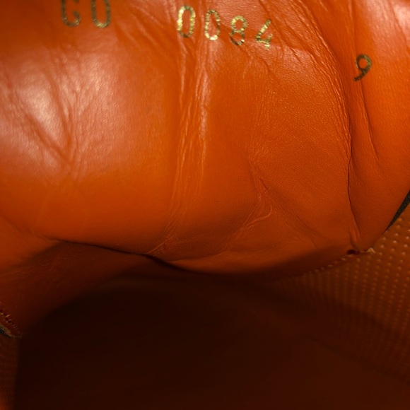 Men’s Louis Vuitton Sneakers - Picture 3 of 8